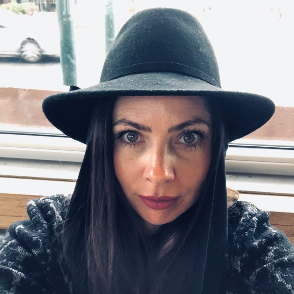 Adorable 100% Wool Hat w/ Tie Scarf